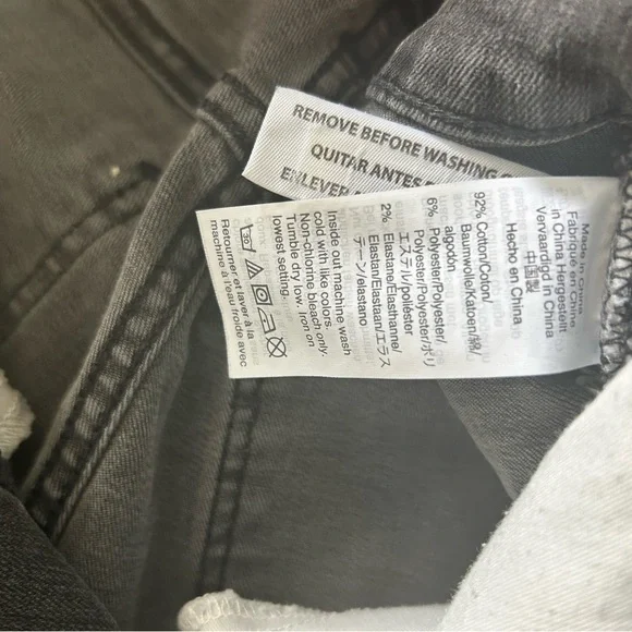 Madewell Cali Demi-Boot Jeans in Bellspring Wash Button-Front Edition - Picture 7 of 11